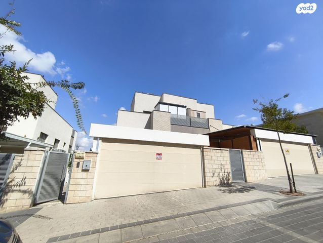 יוסי בנאי 74