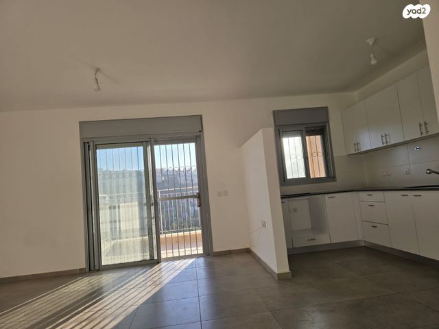 דירה, אדמונד סחייק 15, מלחה, מנחת, ירושלים