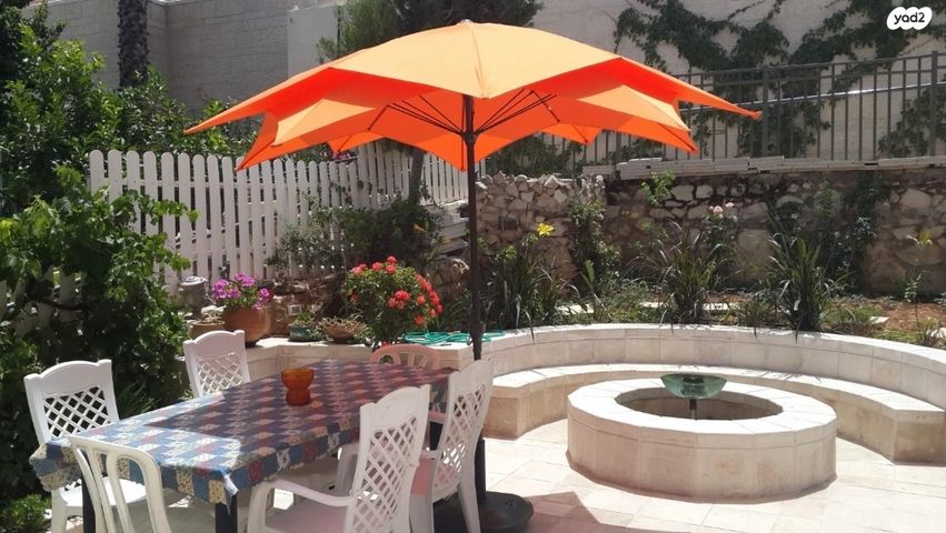 ארתור הנטקה 60