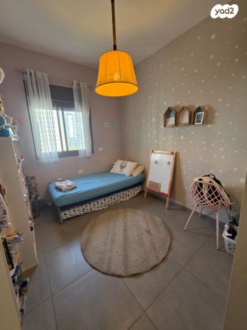 דירה, יונתן רטוש 16, פסגות אפק, ראש העין