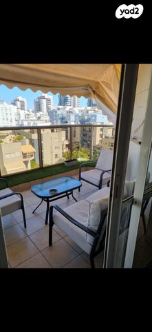 דירה, הזמורה 7, קרית כרמים, ראשון לציון