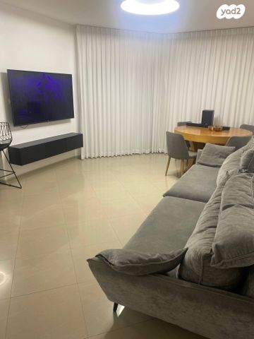 דירה, ישראל גלילי 31, רמות הרכס, באר שבע