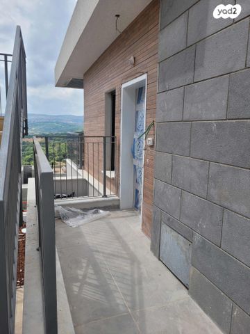 דו משפחתי, צורית 1, נוף האגם, מעלות תרשיחא