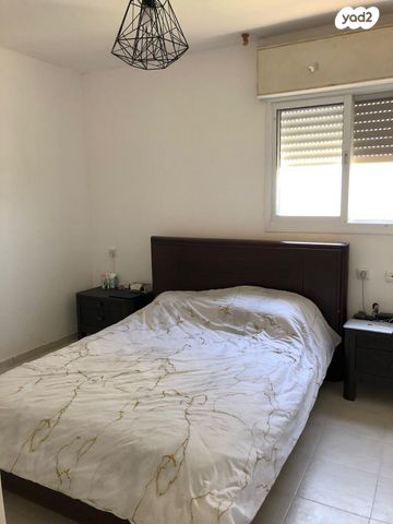 דירה, הזמיר 8, נהריה הירוקה, נהריה