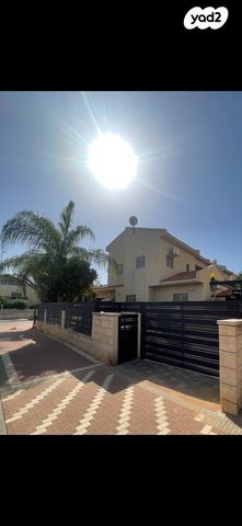 דו משפחתי, נחל קמה 8, הנחלים, כפר יונה