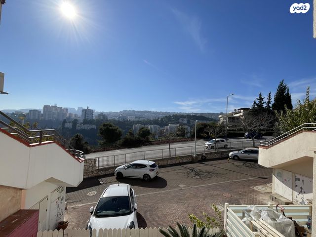 דירת גן, ורדיה 63, ורדיה, חיפה