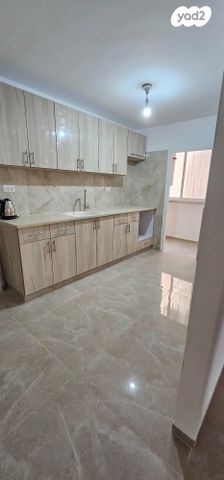 דירה, שדרות קוגל 29, אגרובנק, חולון