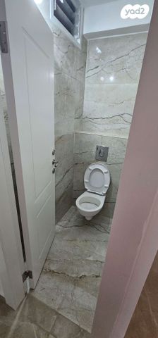 דירה, שדרות קוגל 29, אגרובנק, חולון