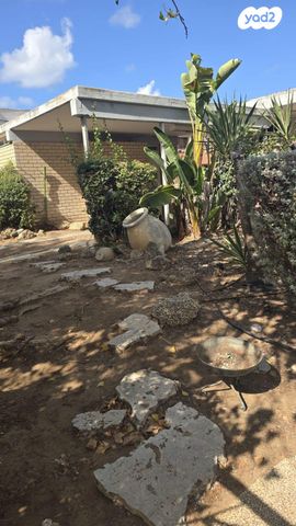 בית פרטי/ קוטג', משה שפירא 23, צפון מזרח מרכז העיר, נתניה