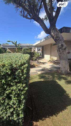 בית פרטי/ קוטג', משה שפירא 23, צפון מזרח מרכז העיר, נתניה