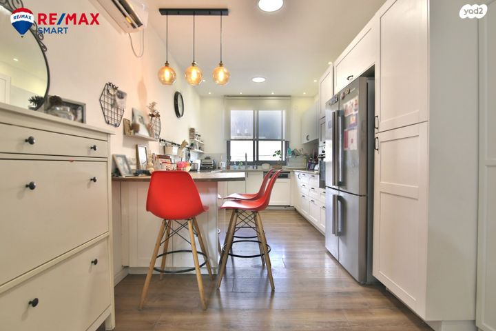 גג/ פנטהאוז, הפלוגות, קרית חיים מזרחית, חיפה