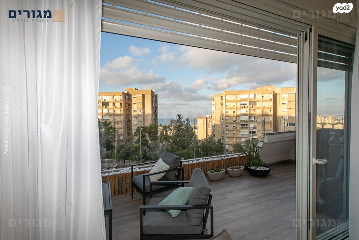 ארתור הנטקה 