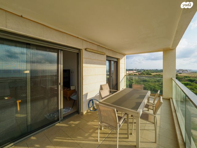 דירה, המעגן 13, אכזיב, נהריה