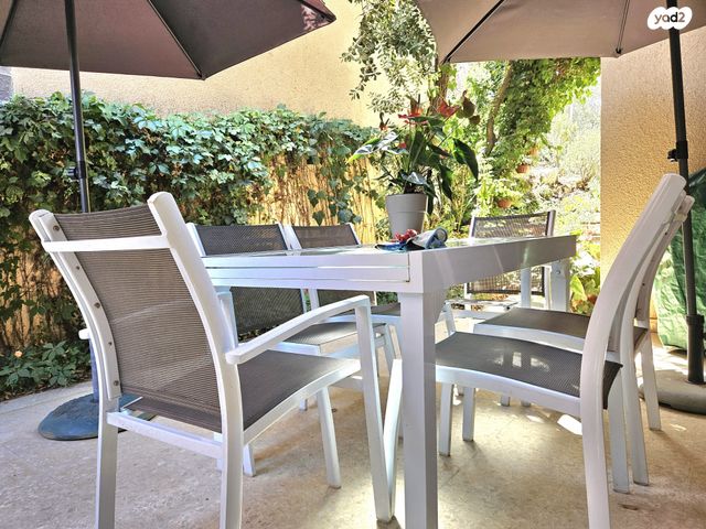 בית פרטי/ קוטג', כפר ורדים