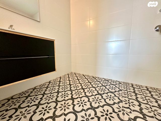 דירה, תרצה אתר, נווה זמר, רעננה