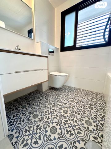 דירה, תרצה אתר, נווה זמר, רעננה