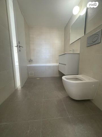 דירה, נופי בן שמן, לוד