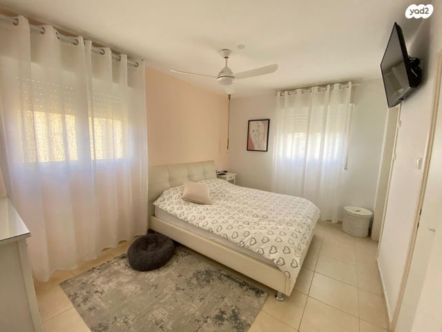 דירה, מנחם בגין, נווה גנים, קרית מוצקין