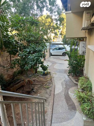 בית פרטי/ קוטג', הסנפיר, נווה ים, ראשון לציון