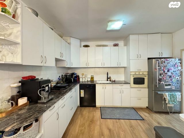 דירה, התחייה, מרכז, כפר סבא