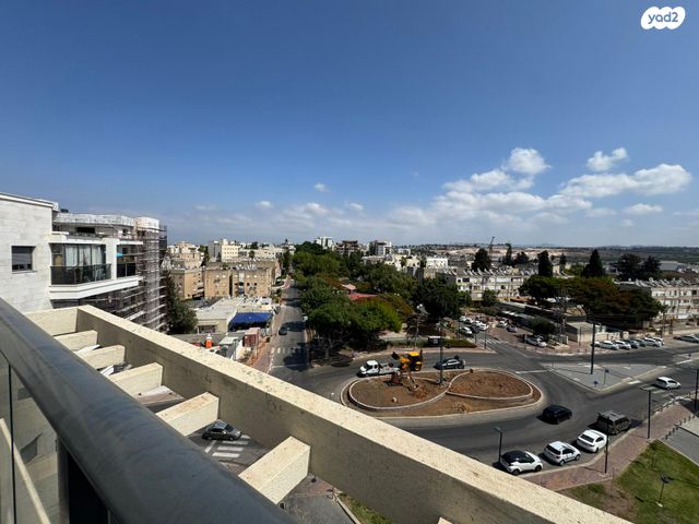 גג/ פנטהאוז, כיכר בני ברית, בית וגן, קרית אתא