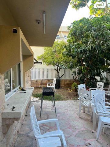 בית פרטי/ קוטג', הסנפיר, נווה ים, ראשון לציון