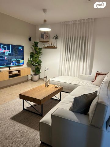 דירה, האגדה, עליות, רמת גן