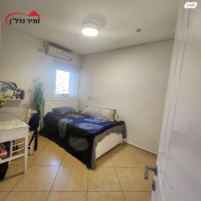 דירה, שדרות בן גוריון 9, בן גוריון, חולון