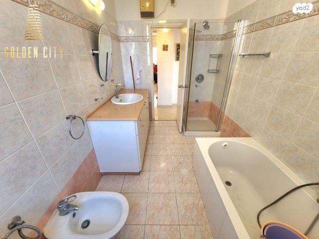 דירה, נתניה