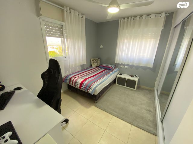 דירה, מנחם בגין, נווה גנים, קרית מוצקין