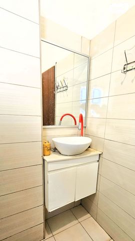 דופלקס, סמטת העלייה, בני עי''ש, בני עי"ש