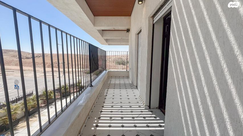 בית פרטי/ קוטג', נחל אדוריים, שרונית, להבים