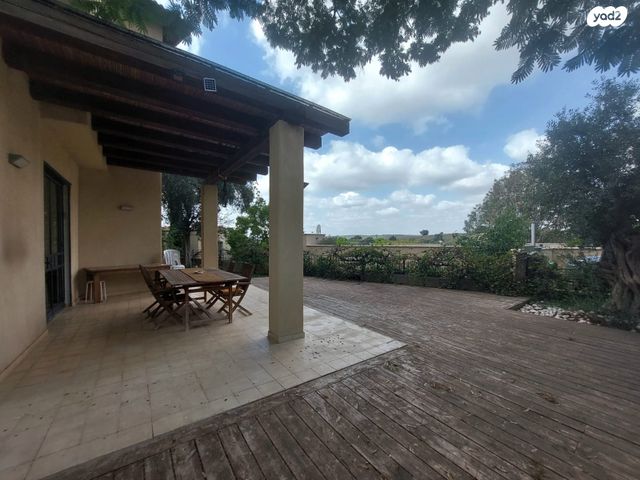 בית פרטי/ קוטג', הליבנה, בנימינה גבעת עדה