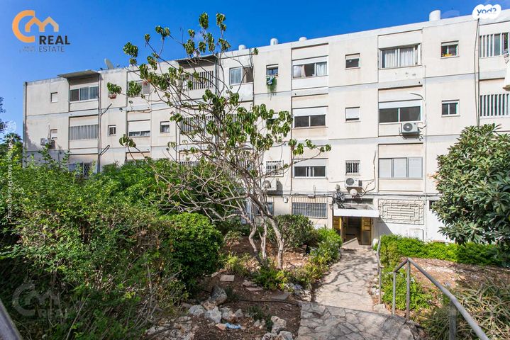 דירה, שדרות אליהו גולומב, הדר עליון, חיפה