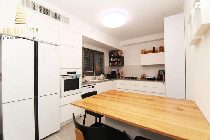 דירה, הרב קוק, נתניה