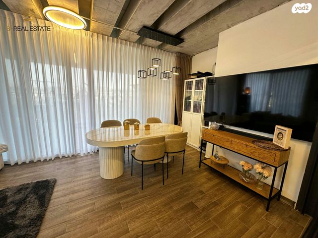 גג/ פנטהאוז, קטמונים, ירושלים