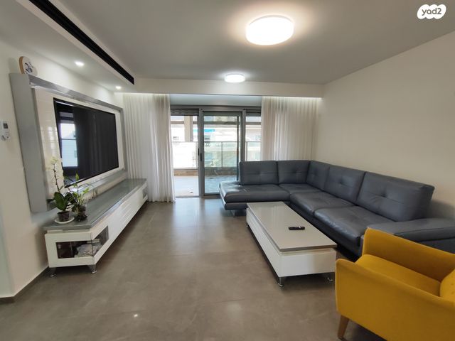 גג/ פנטהאוז, כרמי גת, קרית גת