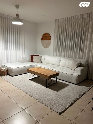 דירה, האגדה, עליות, רמת גן