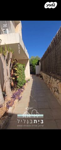 דו משפחתי, האלון, גבעת ארזים, שלומי