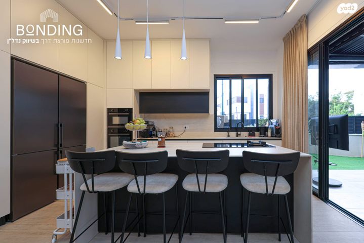 דירת גן, התבור, אבן יהודה