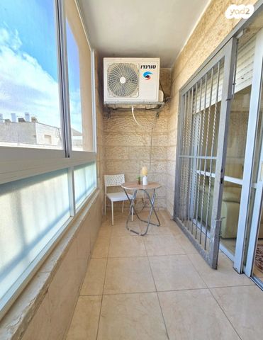 דירה, שלמה, פסגת זאב, ירושלים