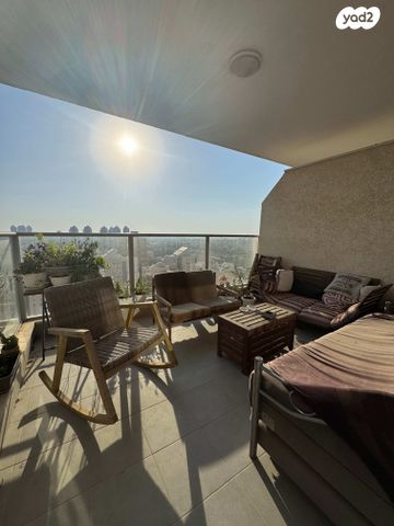 דירה, יצחק רגר 53, שכונה ב', באר שבע