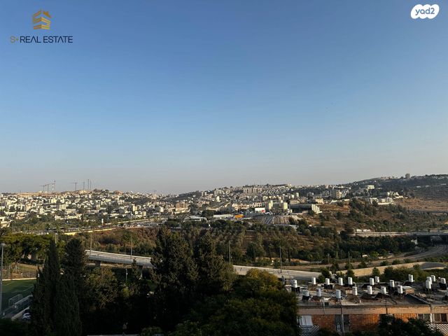 גג/ פנטהאוז, קטמונים, ירושלים