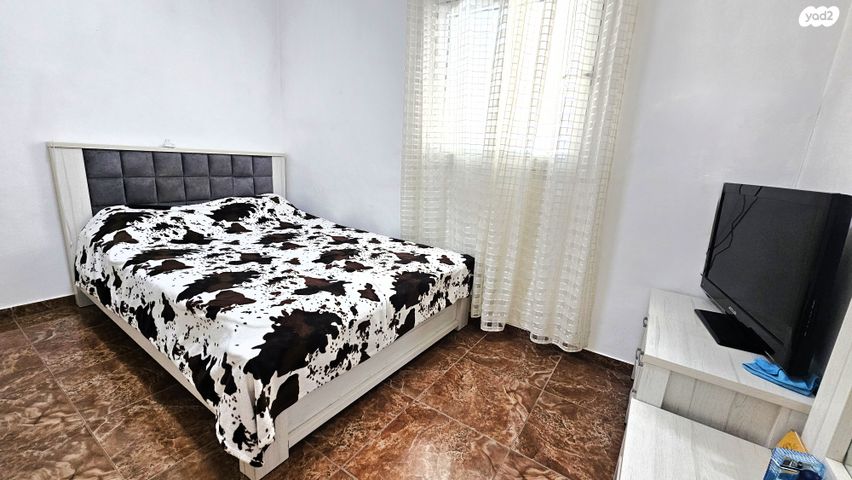 דופלקס, סמטת העלייה, בני עי''ש, בני עי"ש