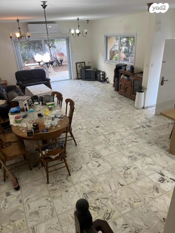 בית פרטי/ קוטג', הסנפיר, נווה ים, ראשון לציון