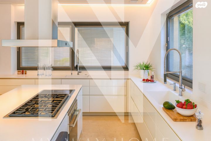 בית פרטי/ קוטג', קזן, רעננה