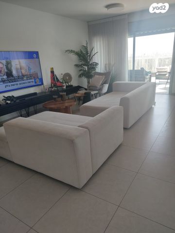 דליה רביקוביץ 