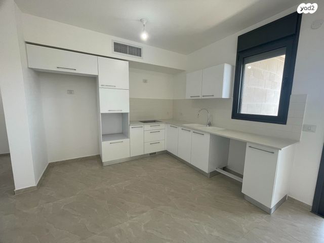 דירה, נופי בן שמן, לוד