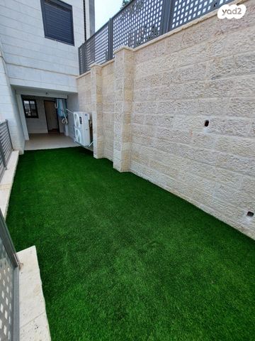 דירה, שמואל הנביא, פסגות אפק, ראש העין