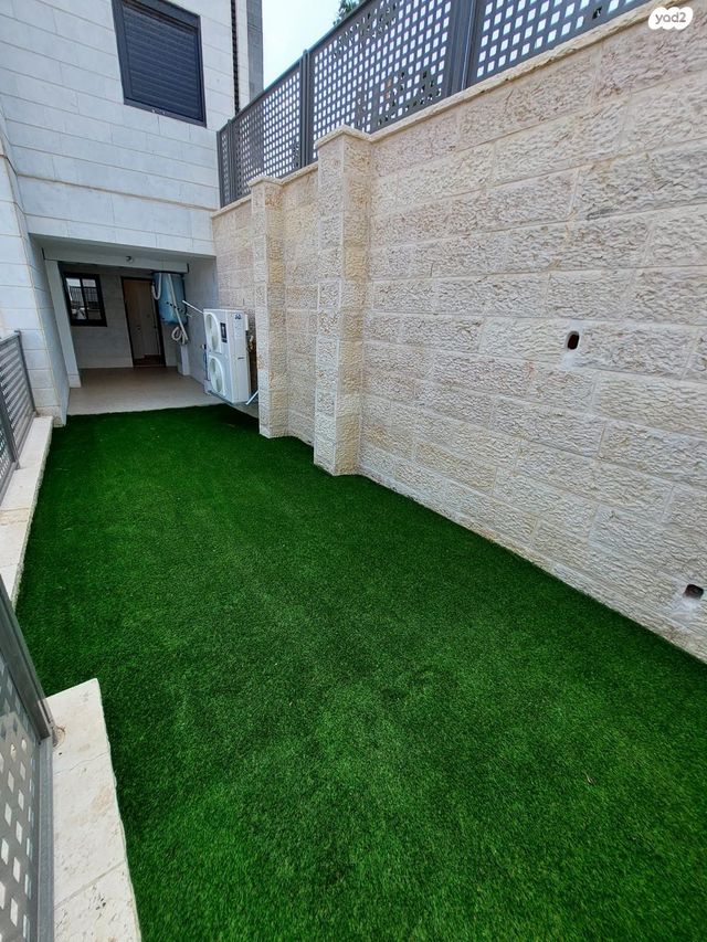 דירה, שמואל הנביא, פסגות אפק, ראש העין